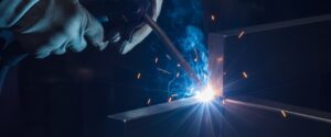 TIG аргонодуговая сварка алюминия в цеху Fortune of Steel