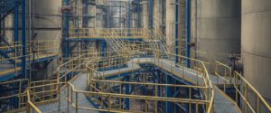 Промышленные металлические лестницы и площадки обслуживания Fortune of Steel